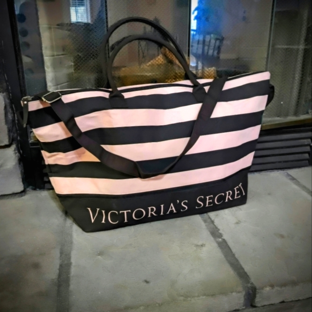 Victoria's Secret weekender tote crossbody bag